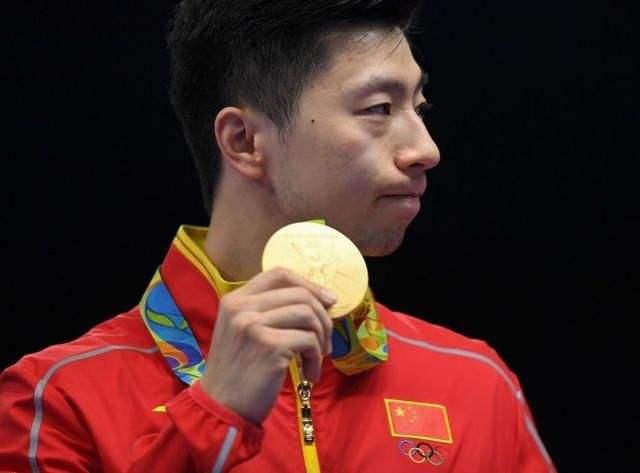 埃德森：巴西需要名气大、能匹配其地位的教练，安帅就是这样