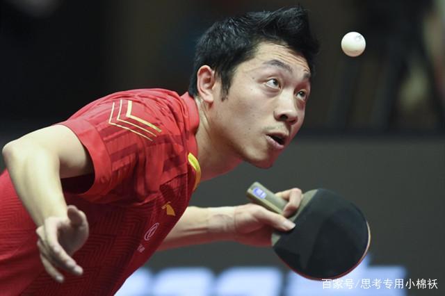 你故意的吧？范戴克防守传中时高举右手导致手球送点